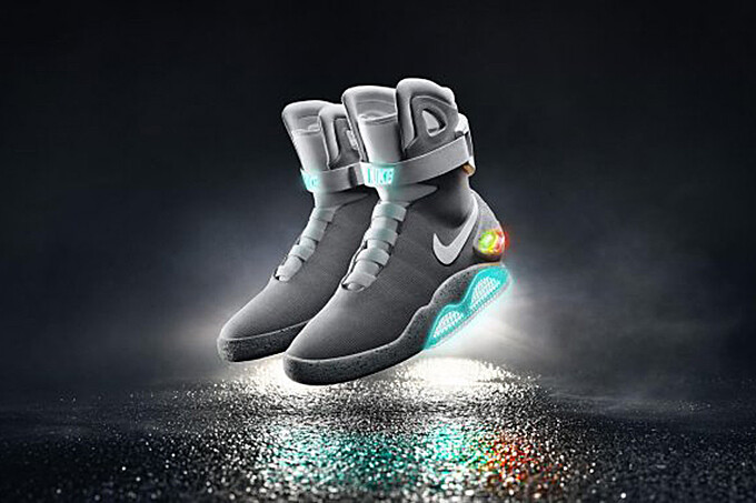 Nike выпустили самозашнуровывающиеся кроссовки