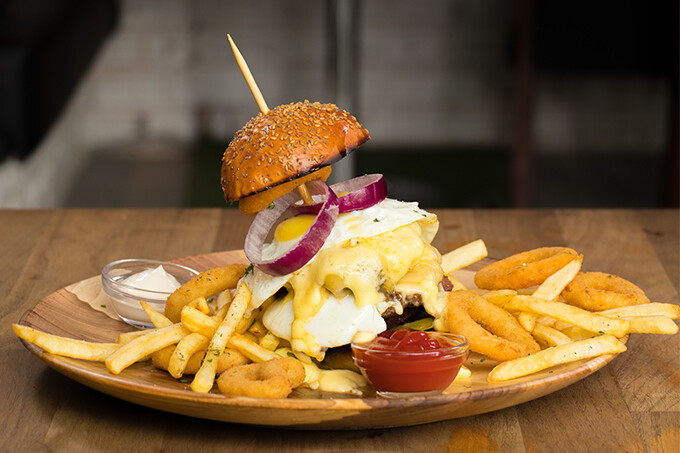 Бургер за 90 000 сумов