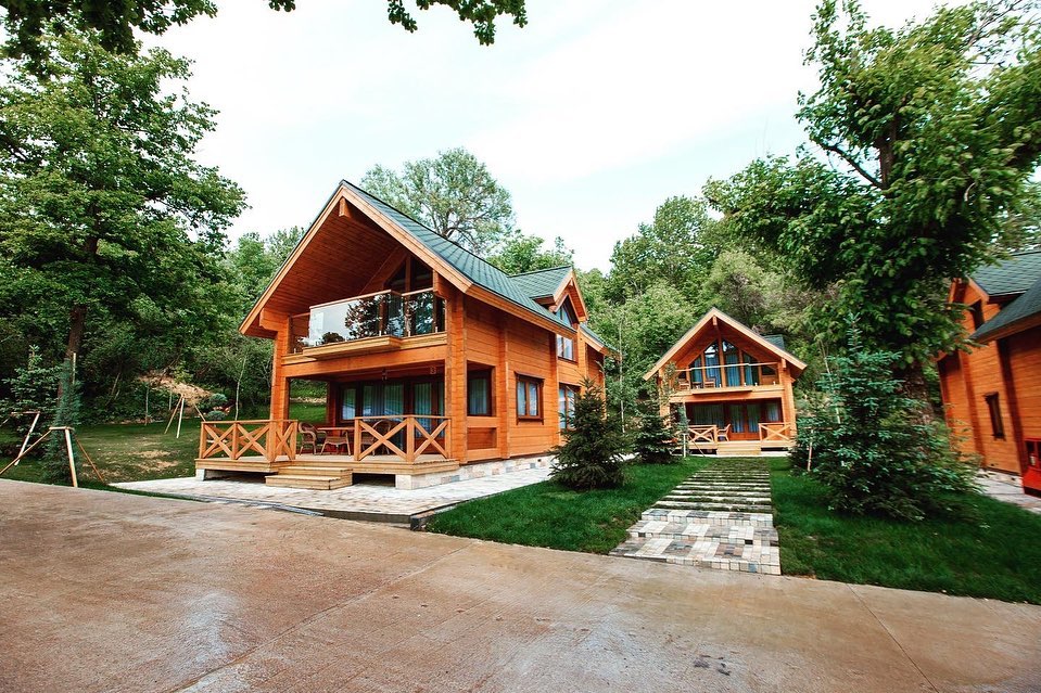 Taytdagi etuk ayolning fotosurati