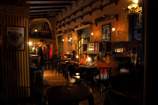 Chelsea Pub