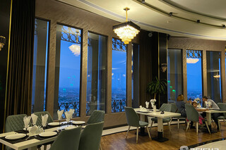 Koinot Restaurant