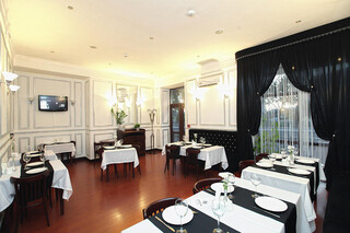 Siesta Pub & Restaurant