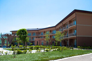Charos Deluxe Resort & SPA