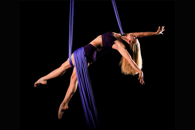 Pole art. Танцы на полотнах. Pole Dance полотна. Грация в воздухе. Поддержка на полотне.