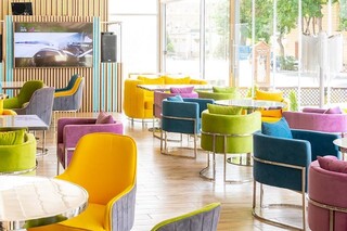 MONA Restaurant & Lounge