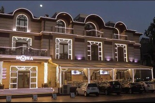 MONA Restaurant & Lounge