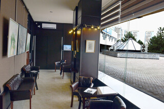 Zero Line Gallery