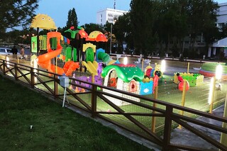 Azura Park