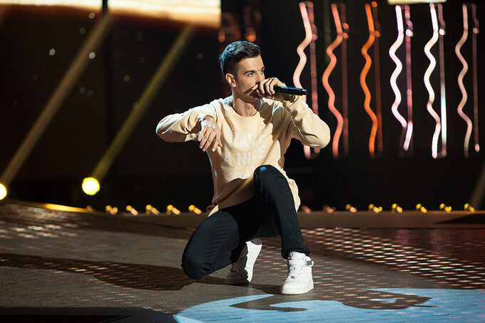 Олег Терновой покорил жюри шоу «ПЕСНИ» на ТНТ