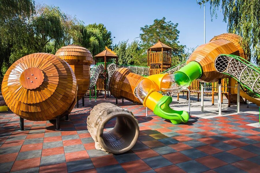 Новая детская площадка появилась в Ecopark