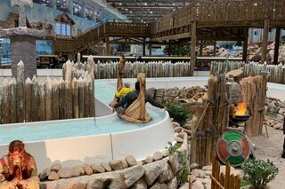 Развлекательный комплекс Ice City