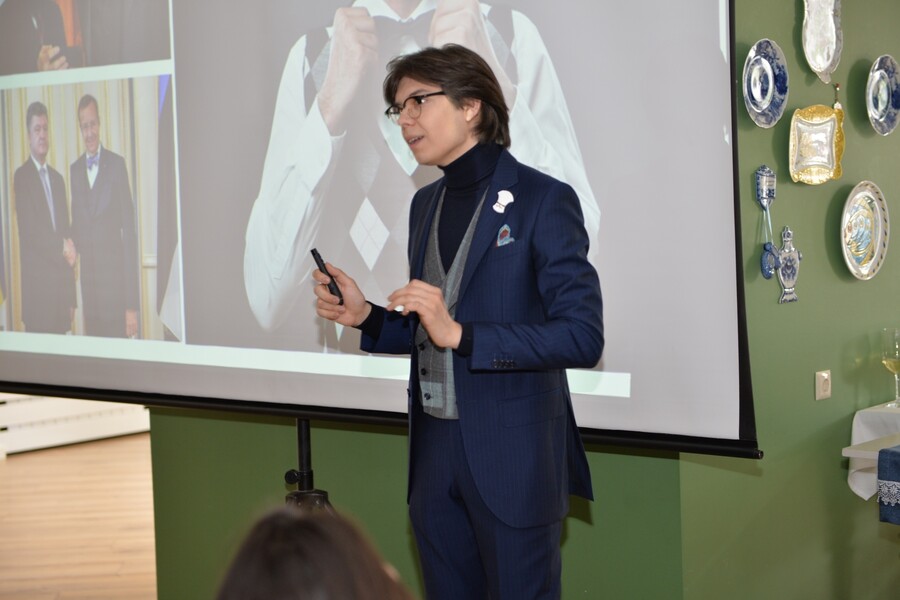 Trend Bureau и Тим Ильясов провели лекцию «Образ руководителя»