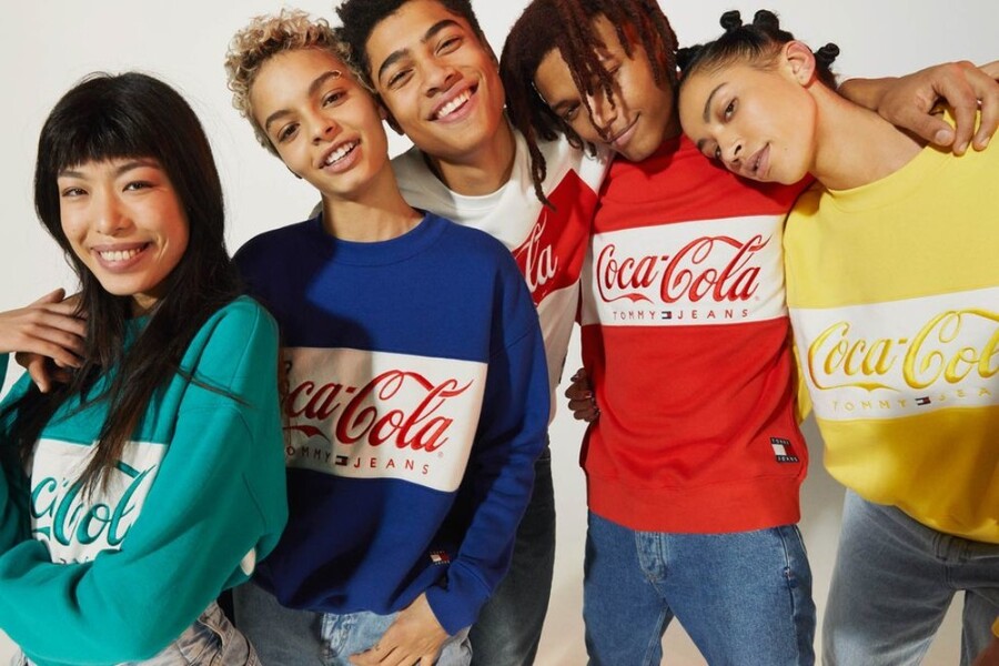 Tommy Hilfiger выпустил совместную коллекцию с Coca-Cola