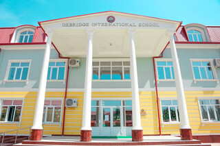 Oxbridge International School