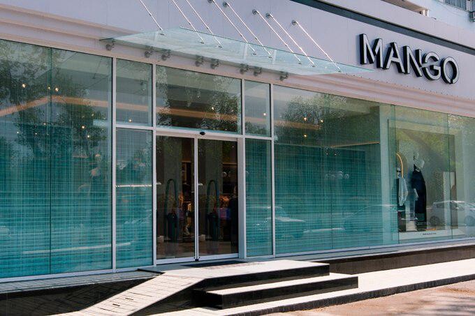 В Mango, United Colors of Benetton и Kids Fashion стартовали скидки до 50%