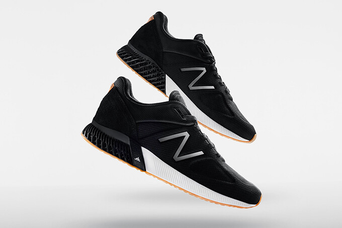 New Balance выпустила кроссовки с напечатанными 3D-подошвами