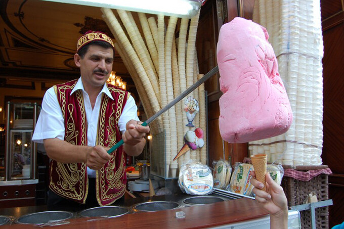 Фестиваль турецкого мороженого в Mar Ice
