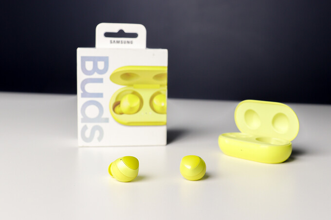 Беспроводные наушники Samsung — обзор Galaxy Buds