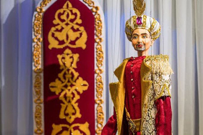 Праздник в театре марионеток Silk Route Marionettes