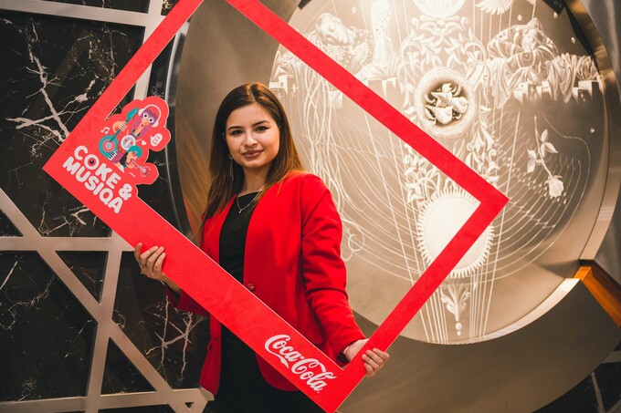 20 000 танцующих людей, или музыкальный фестиваль Coke`n Music