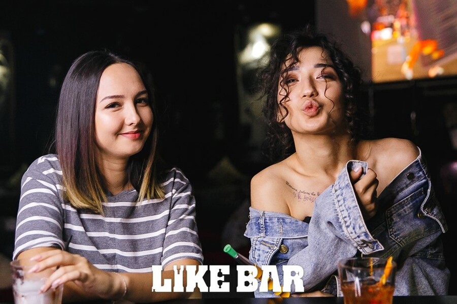 «Твоя пятница» в Like Bar