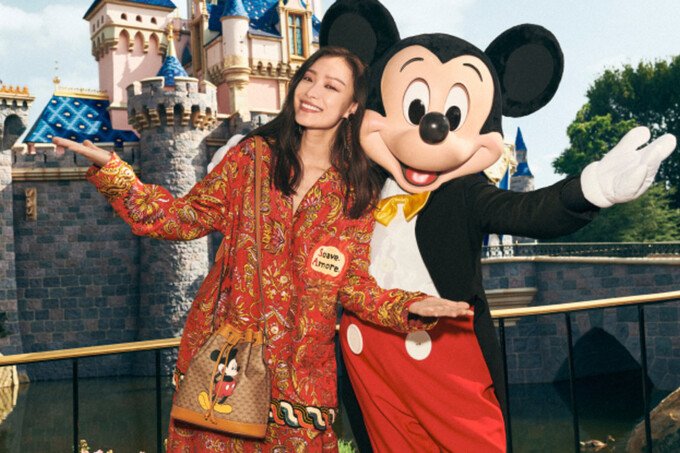 Gucci выпустил коллекцию с Микки Маусом