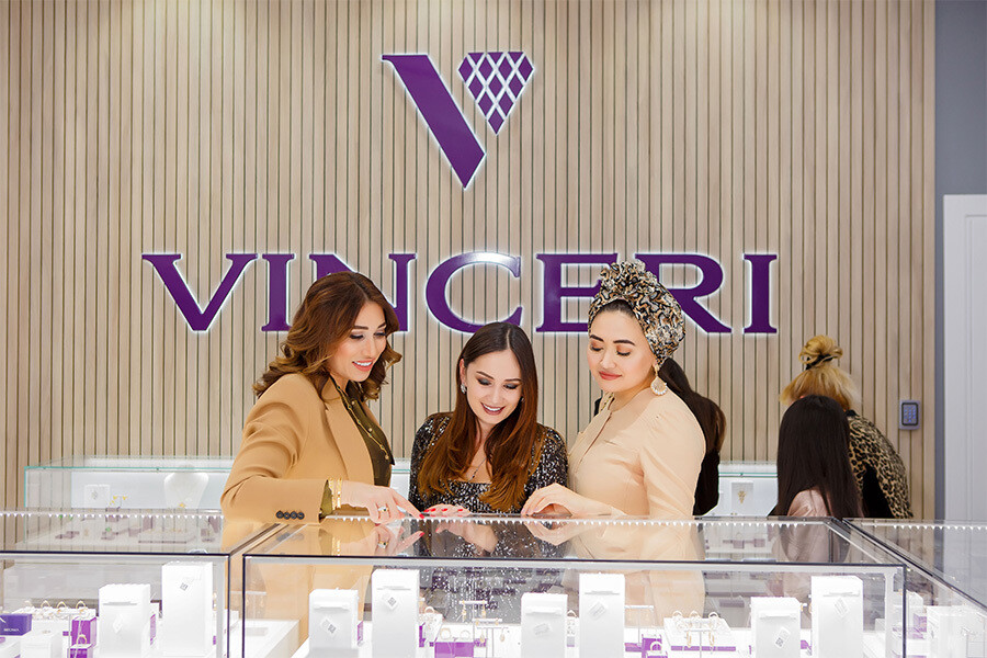 Блестящее открытие ювелирного магазина Vinceri