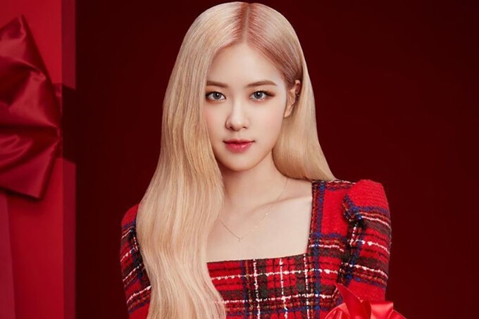 Солистка группы Blackpink Розэ стала новым лицом Saint Laurent