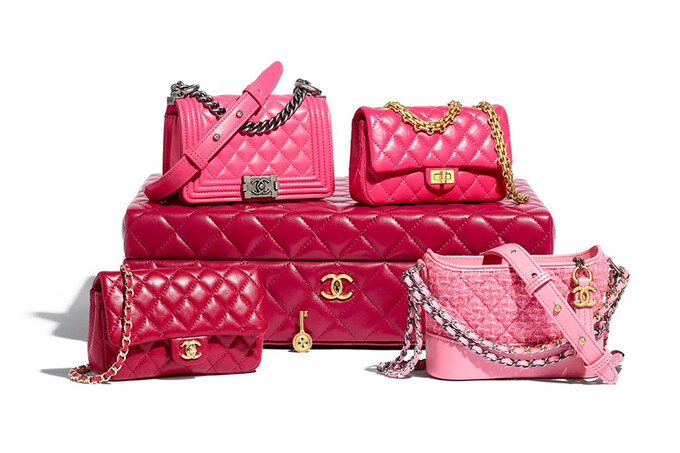 Chanel выпустил сундук с 4 мини-сумками внутри