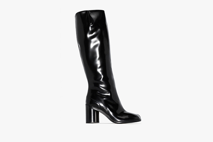 Maison Margiela выпустили сапоги до колен
