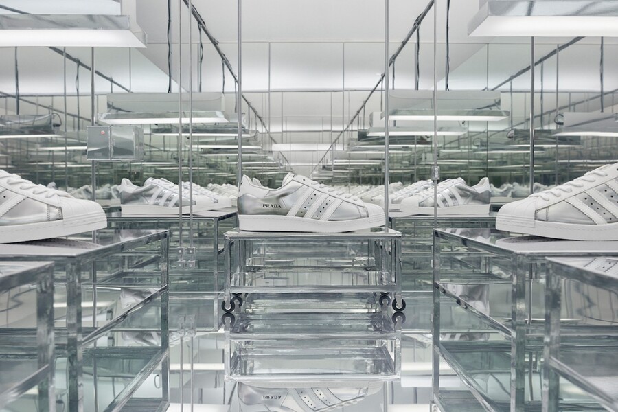 Prada и adidas показали коллекцию кед Prada Superstar