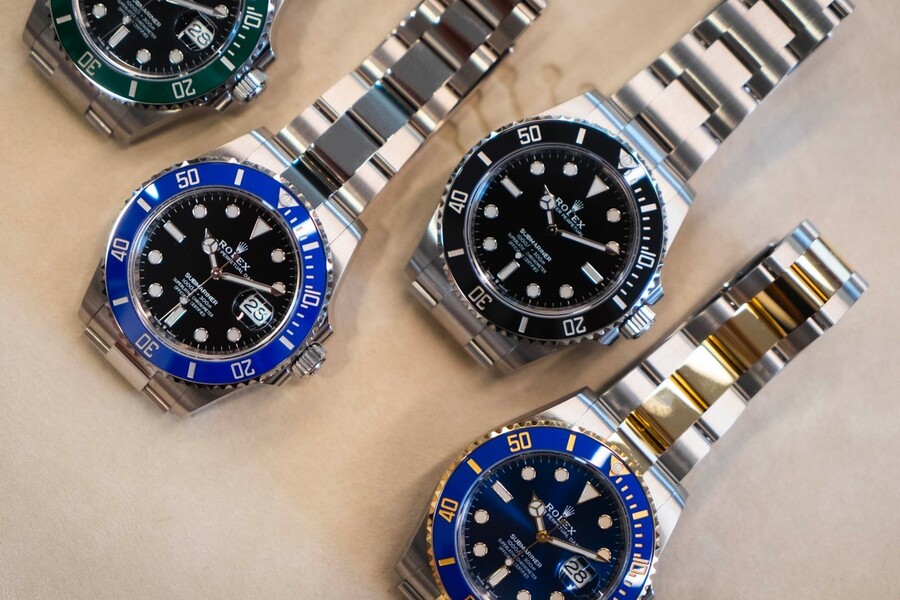 Rolex выпустили новые модели часов Submariner