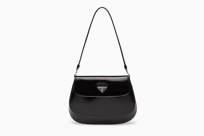 Prada выпустили новую модель сумок Cleo
