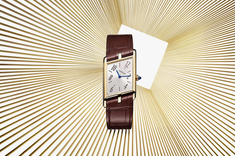 Cartier представили лимитированные часы Tank Asymétrique