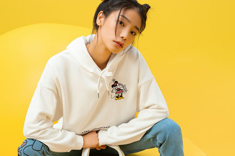 Levi’s выпустили коллекцию с Микки Маусом и его друзьями