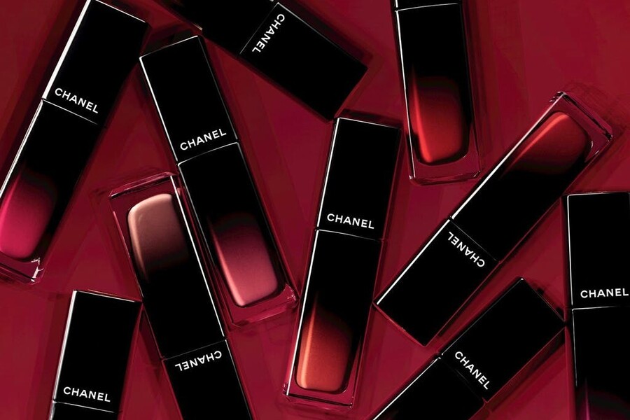 Бьюти-новинки Chanel: выпущен стойкий губной лак