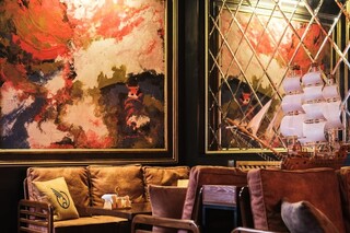 Freedom's Lounge