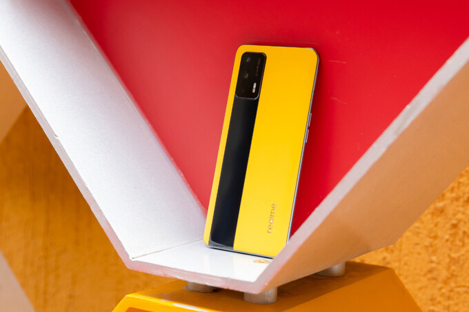 Представлен realme GT — самый доступный смартфон на Snapdragon 888