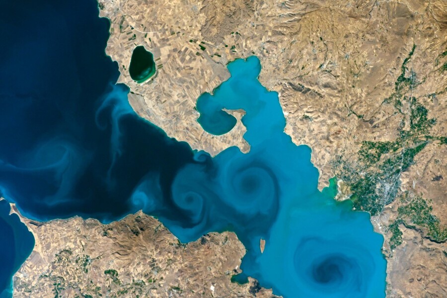 В NASA выбрали лучшее фото Земли из космоса