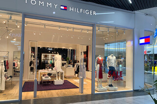 Tommy Hilfiger