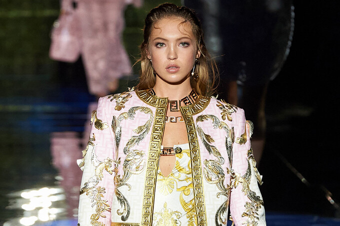 Слышали о Fendace? Рассказываем о самой громкой коллаборации года Versace x Fendi