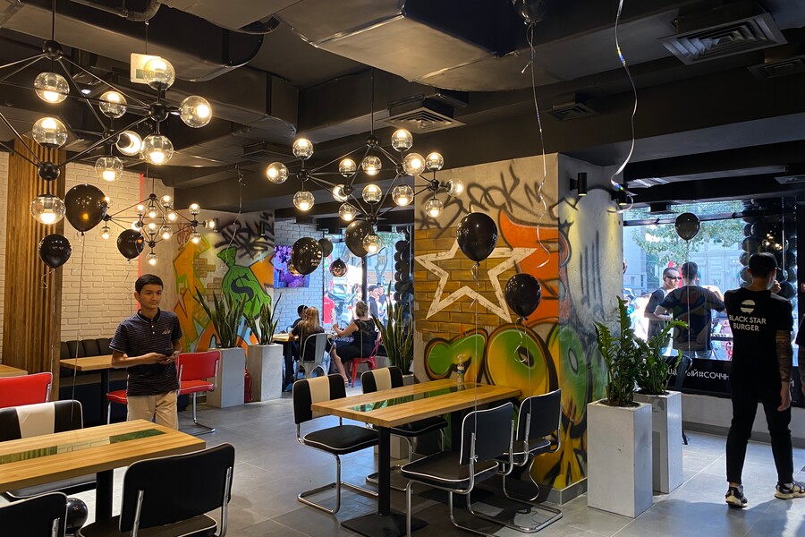 Black Star Burger открыл новый филиал в Ташкенте