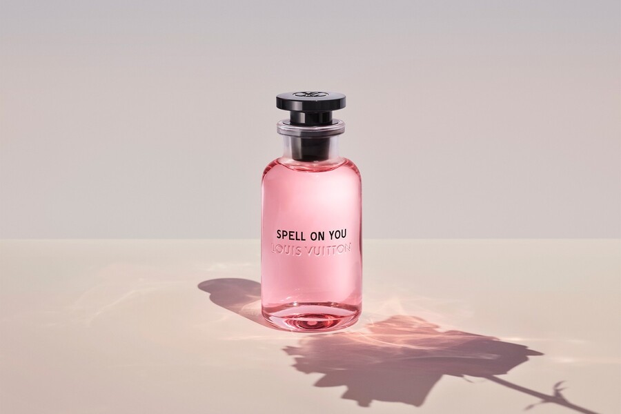 Louis Vuitton выпустили аромат Spell On You