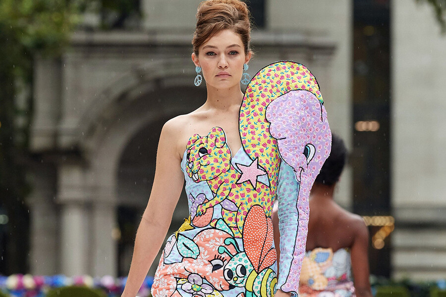 Moschino весна-лето 2022
