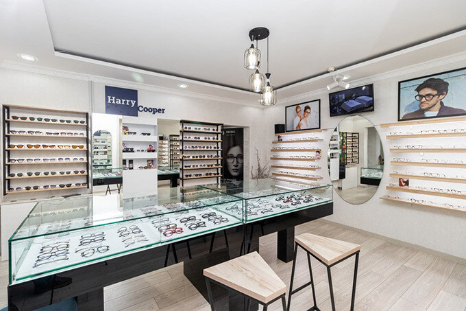 В Ташкенте открылся магазин российского бренда оптики Harry Cooper