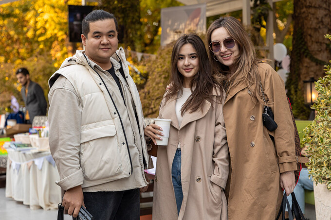 Autumn Fair, или Как прошла осенняя благотворительная ярмарка Bright Future