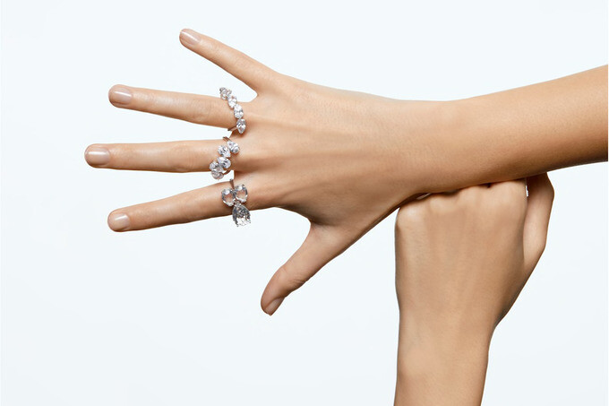 Скидки в Swarovski