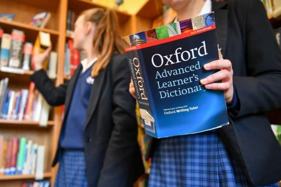 Оксфордский словарь назвал слово 2021 года