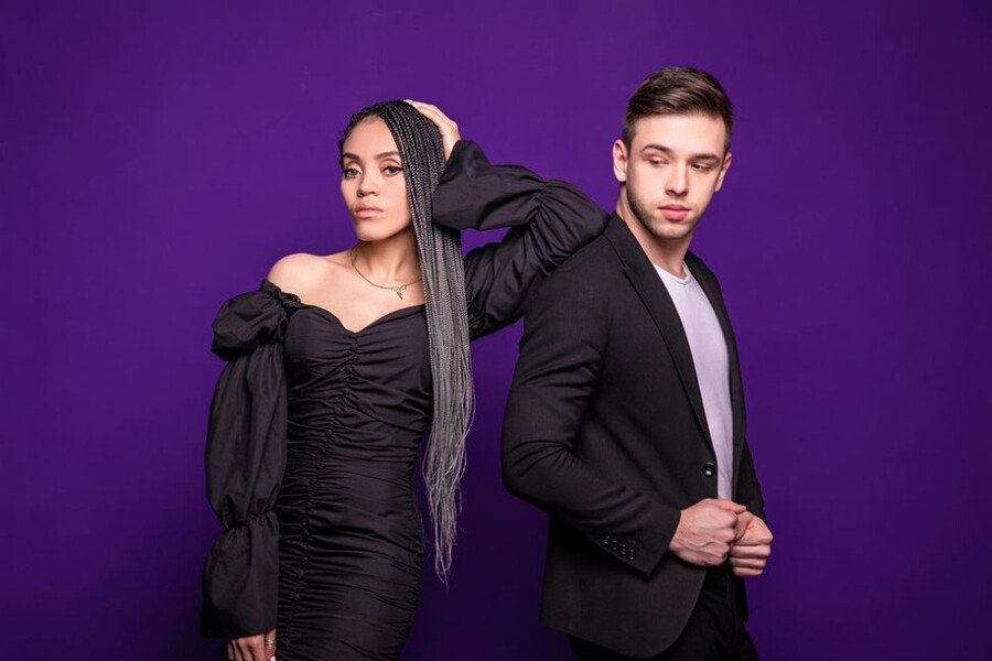 Музыкальные вечера в Velvet
