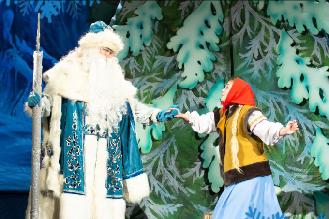 Новогодние представления «Морозко» в Молодежном театре
